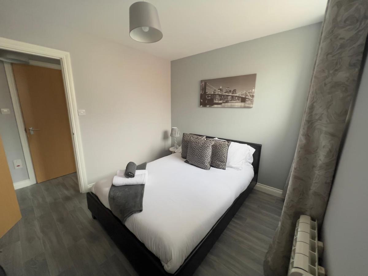 Princes Court, Sea Road 伯恩茅斯 外观 照片
